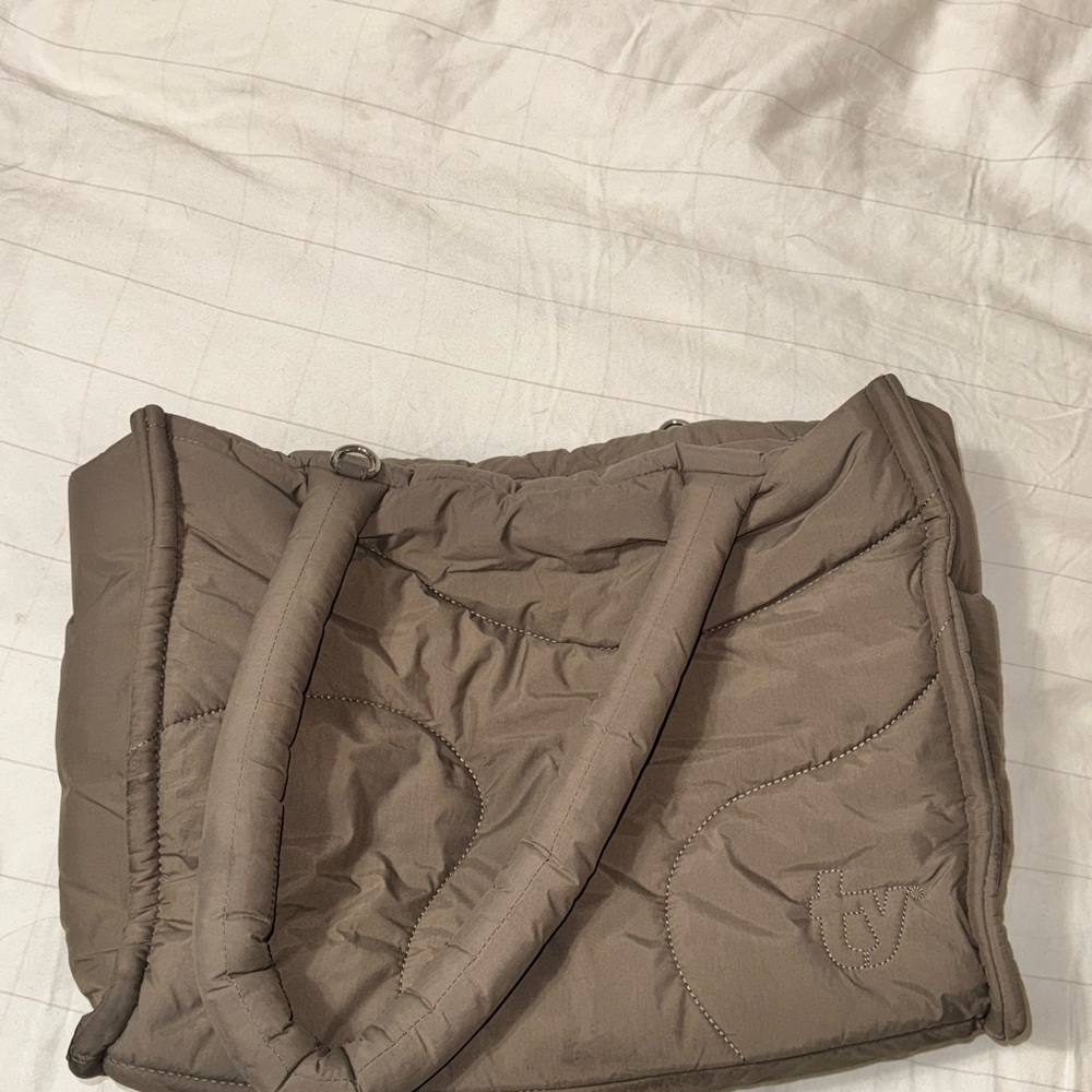 Thirty Years- Drift tote in Clay